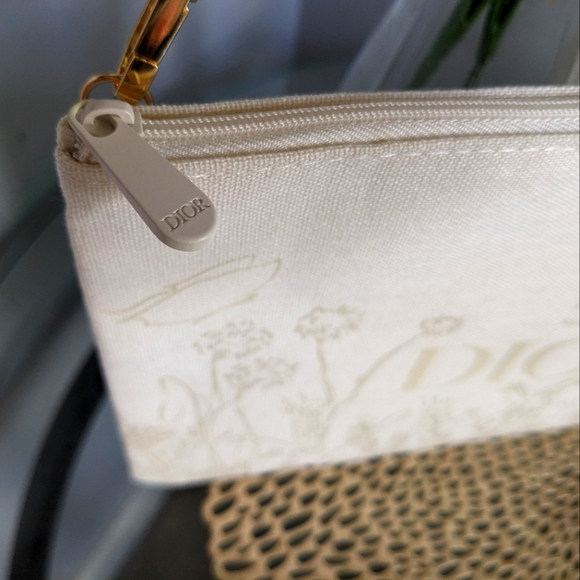 Dior - Picture 7 of 11